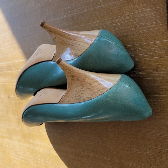 NEVER WORN GIUSEPPE ZANOTTI DESIGN HEELS - Picture 4 of 12